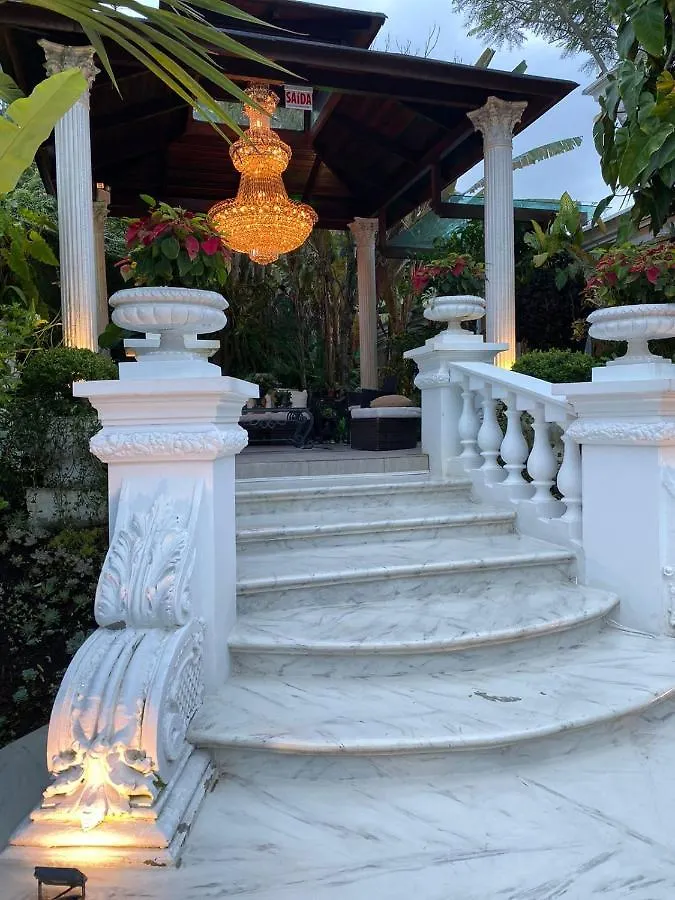 Guest house Ekaterina Palace - Hotel Boutique Itajai